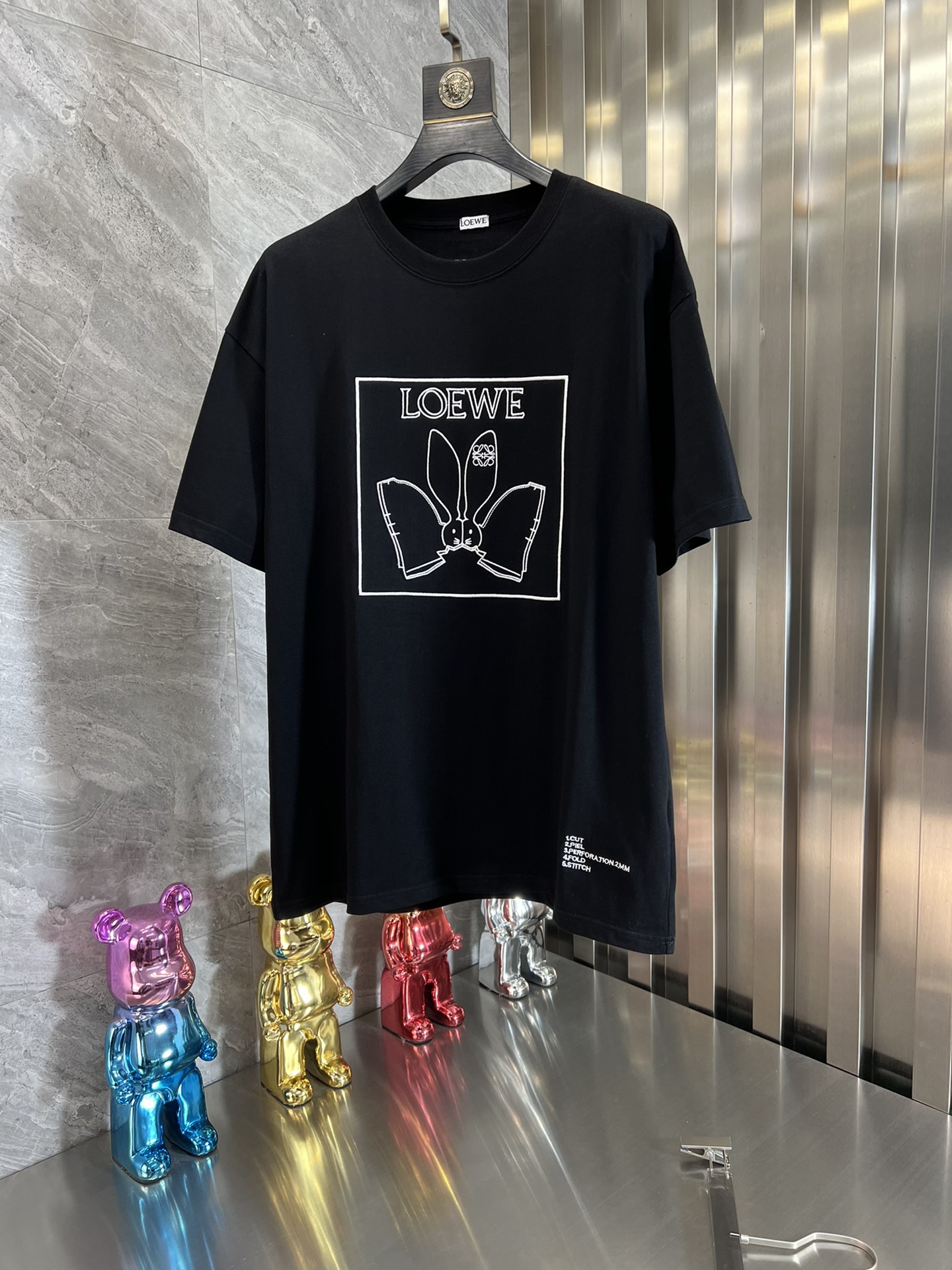 Loewe flower hotsell t shirt